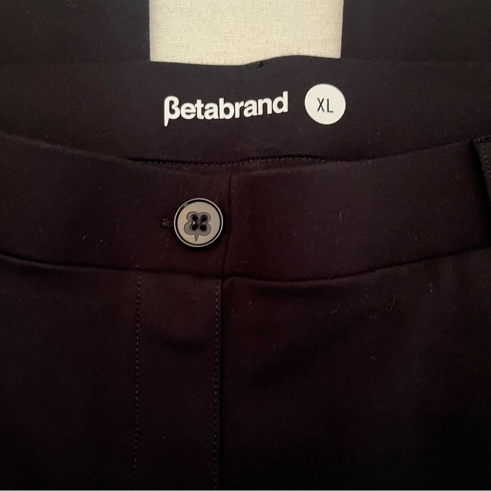 🛍️ Betabrand Classic Black 7-pocket Dress/Yoga Pant 🛍️ - Picture 5 of 12